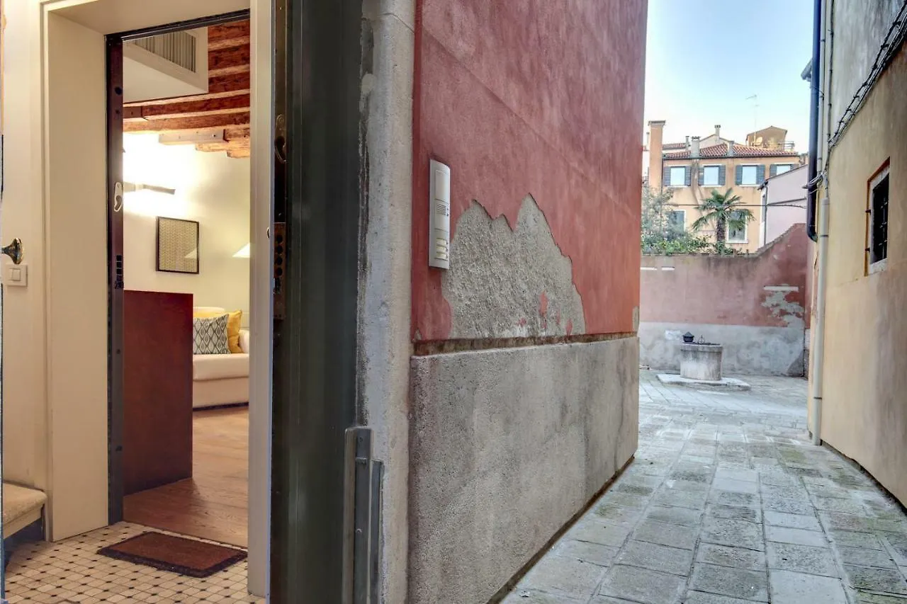 Modern Apartment Venice With Terrace