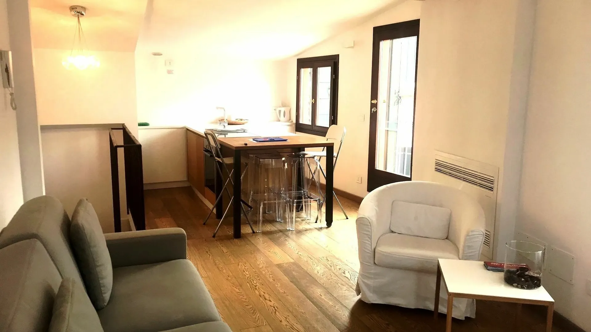 Modern Apartment Venice With Terrace
